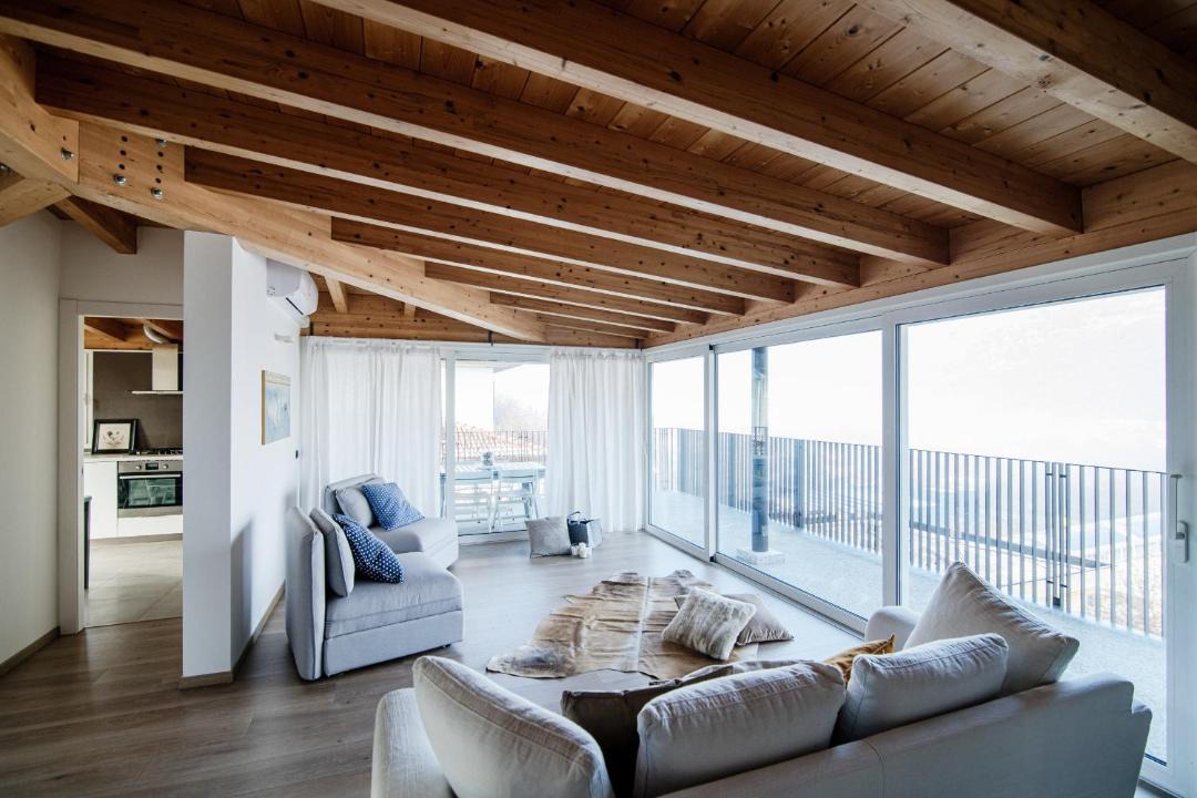 Photo of Livingroom in Lipomo