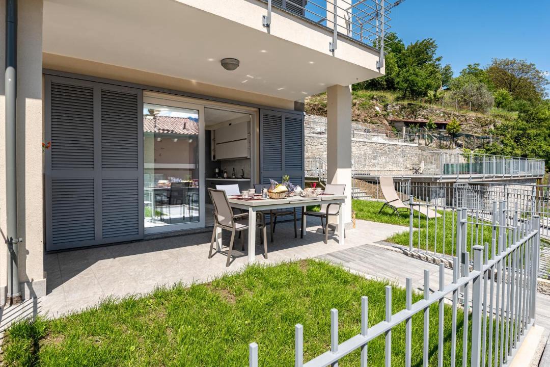 Photo of Patio Balcony in Domaso