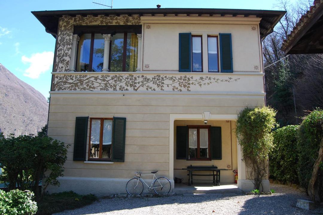 Photo of Buildings in Laveno Mombello