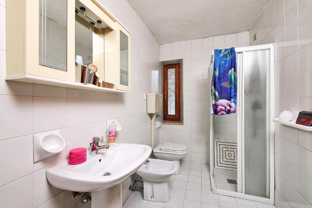 Photo of Bathroom in Cunettone