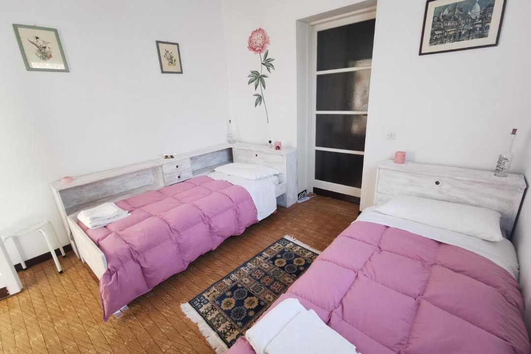 Photo of Bedroom in Angera