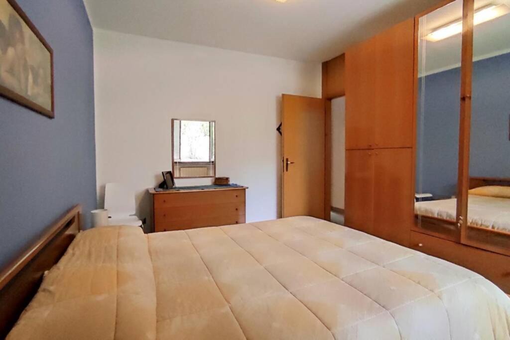Photo of Bedroom in Lovere