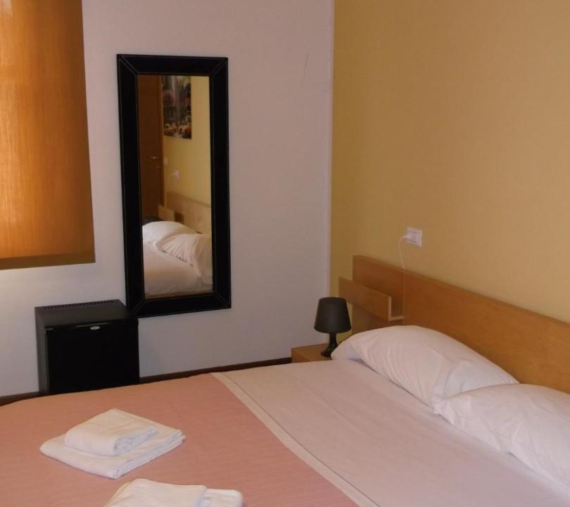Photo of Bedroom in Mantua