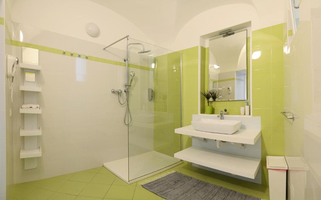Photo of Bathroom in Castro