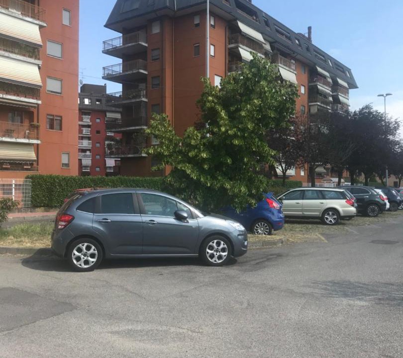 Photo of Buildings in Assago