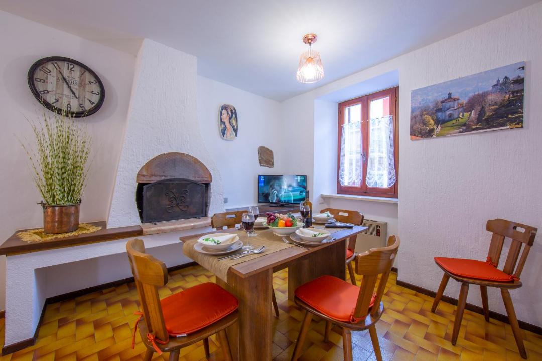 Photo of Livingroom in Lavena Ponte Tresa