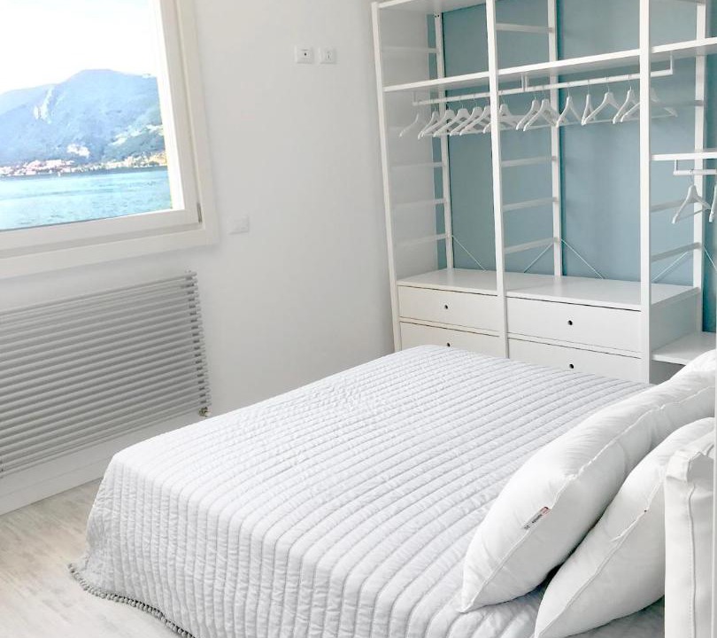 Photo of Bedroom in Iseo