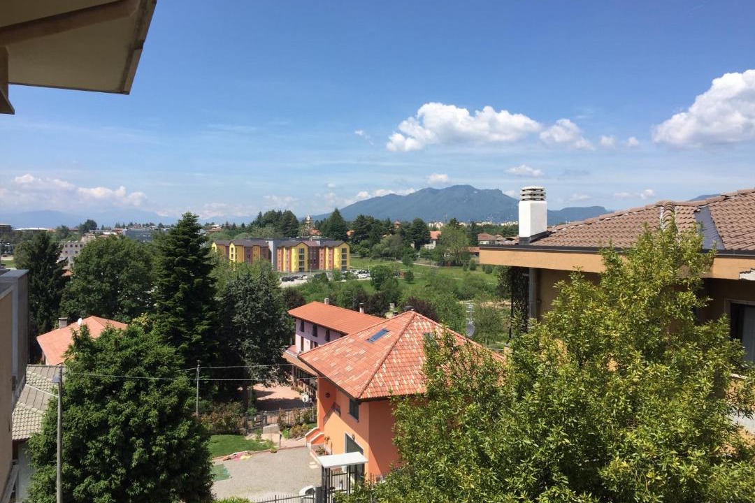 Photo of Others in Varese