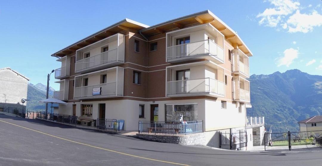 Photo of Buildings in Mello
