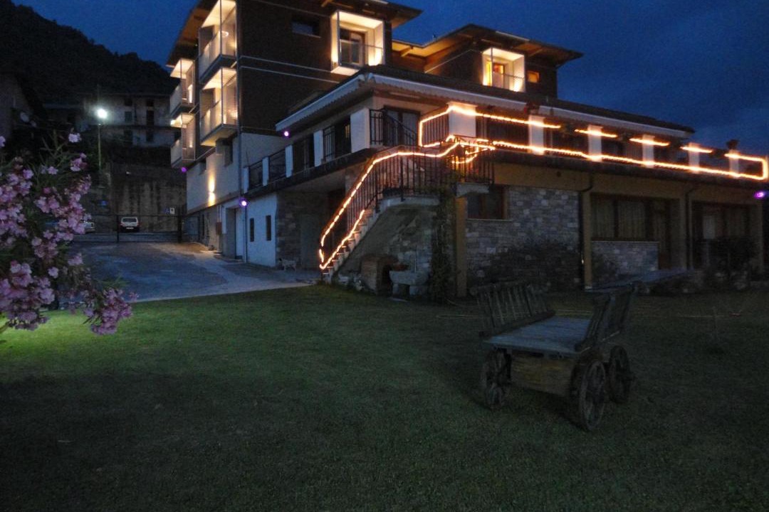 Photo of Buildings in Mello