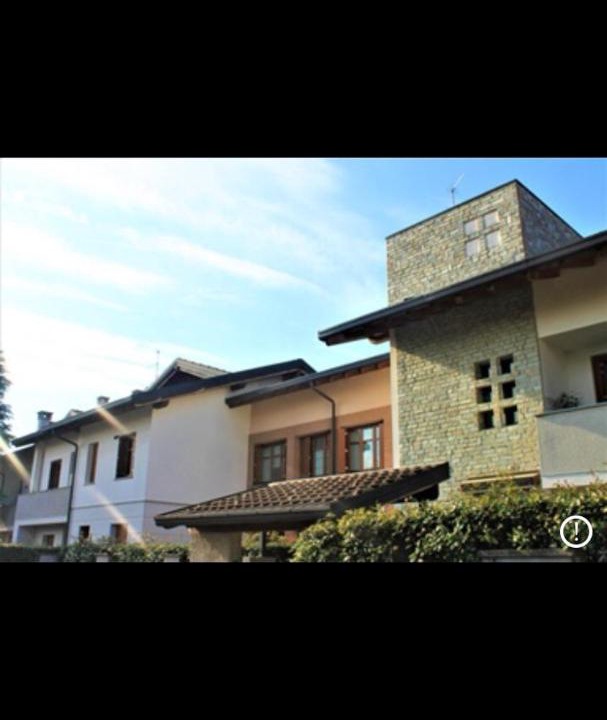 Photo of Buildings in Lomagna
