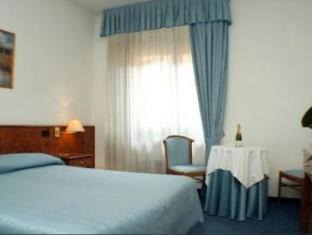 Photo of Bedroom in Ossona