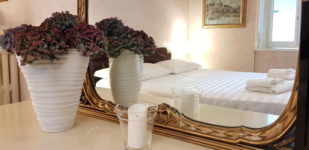 Photo of Bedroom in Como