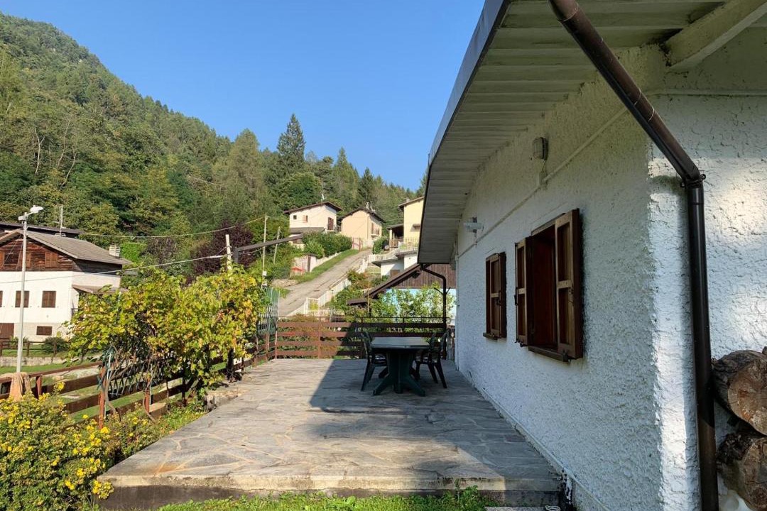Photo of Buildings in Castione Andevenno