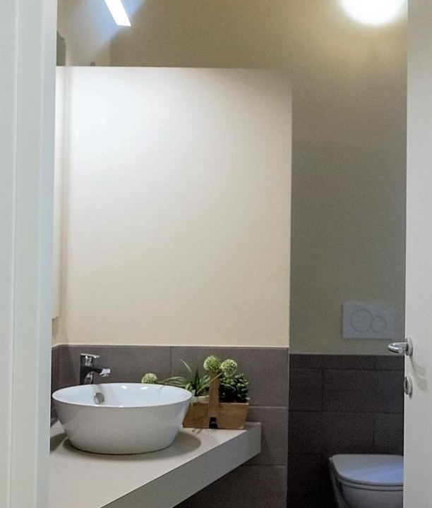 Photo of Bathroom in Lodi