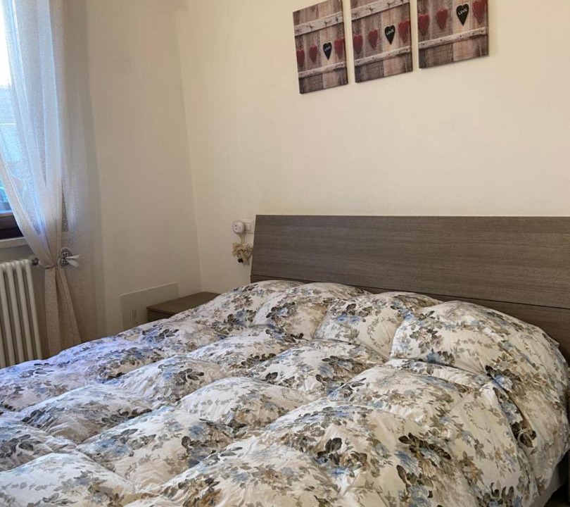 Photo of Bedroom in Polpenazze del Garda