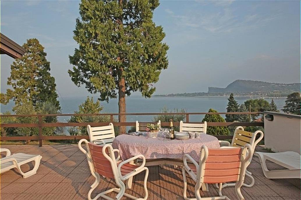 Photo of Patio Balcony in Villaggio Sanghen