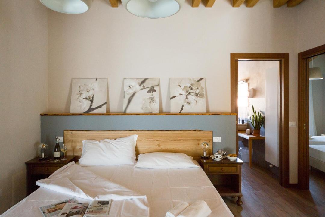 Photo of Bedroom in Solferino