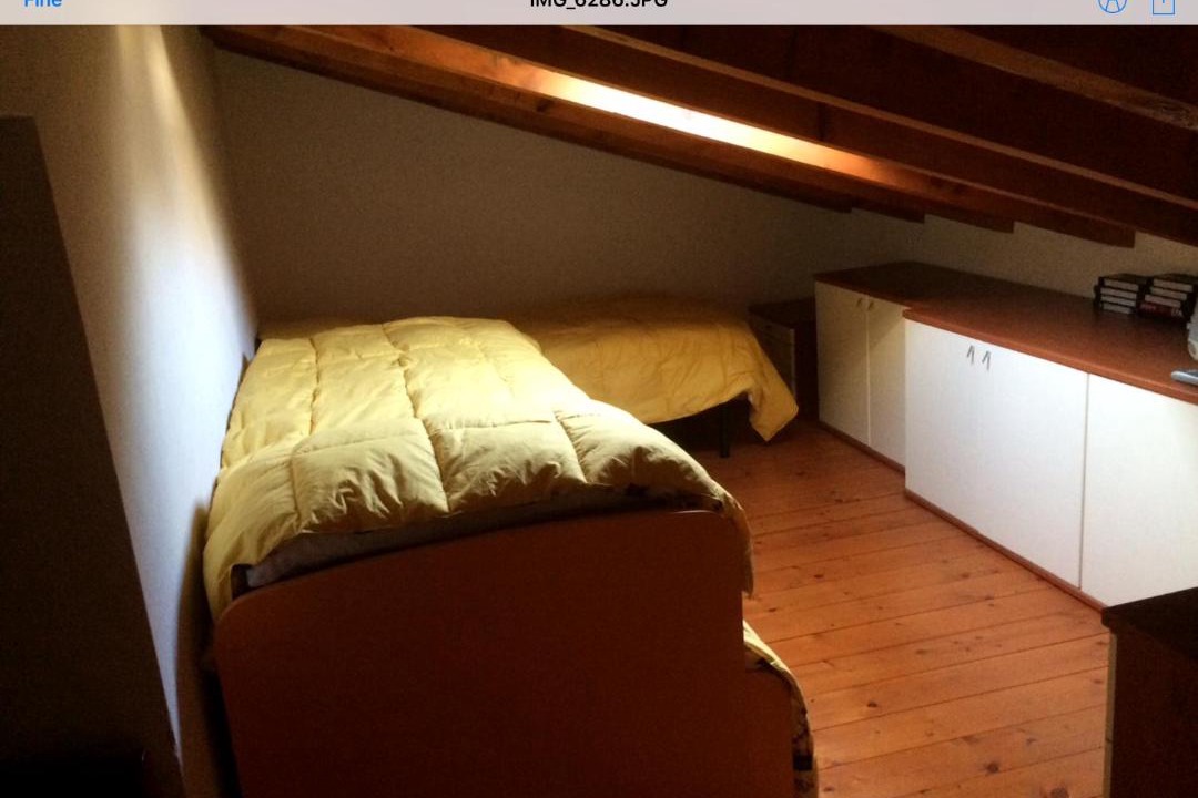 Photo of Bedroom in Toscolano Maderno