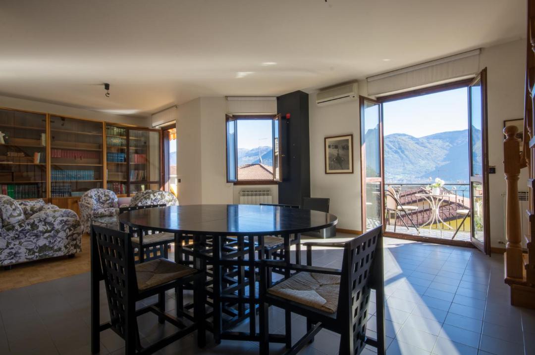 Photo of Livingroom in Lovere