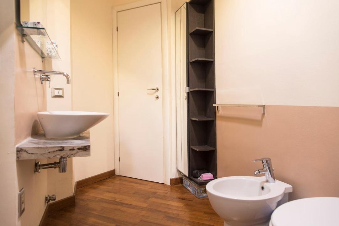 Photo of Bathroom in Central Station