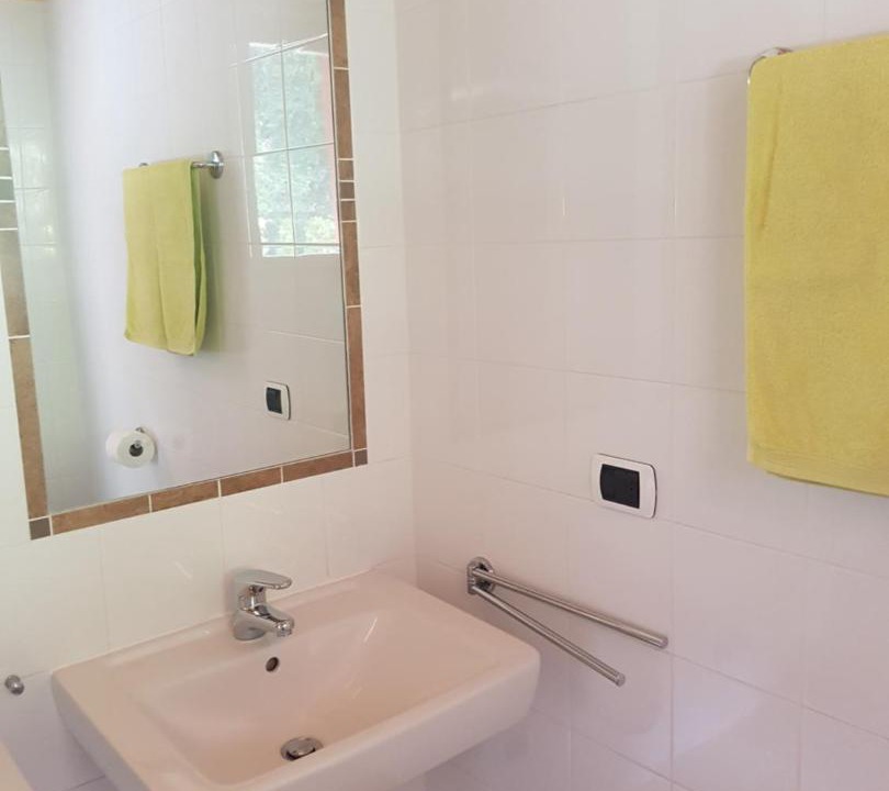 Photo of Bathroom in Argegno