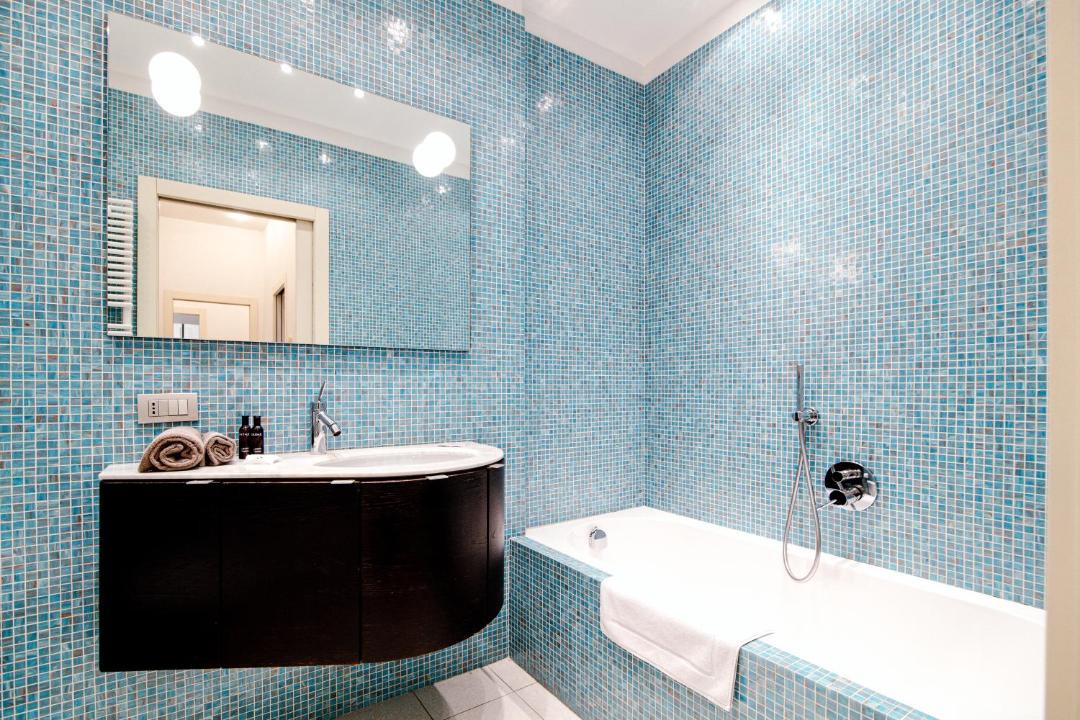 Photo of Bathroom in Como City Centre