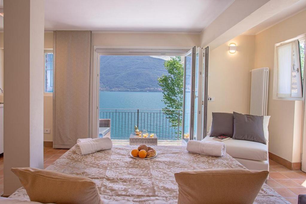 Photo of Livingroom in Calozzo