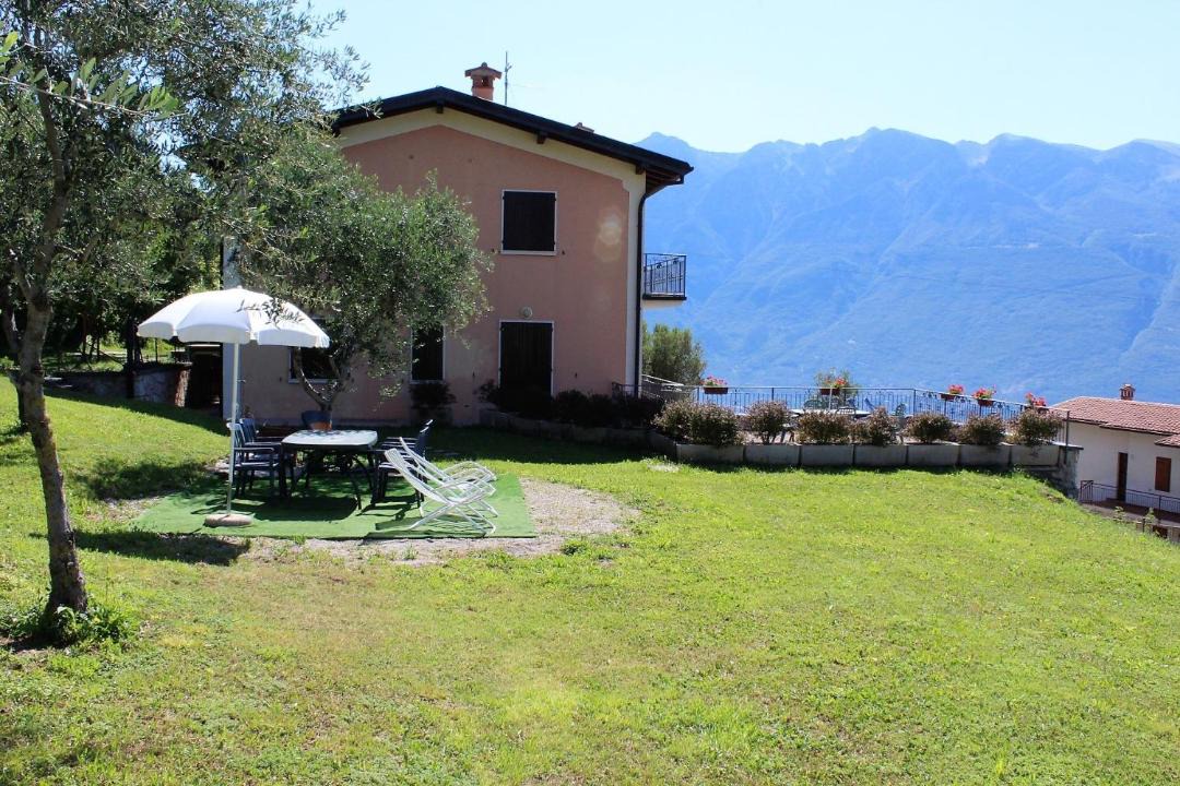Photo of Others in Oldesio