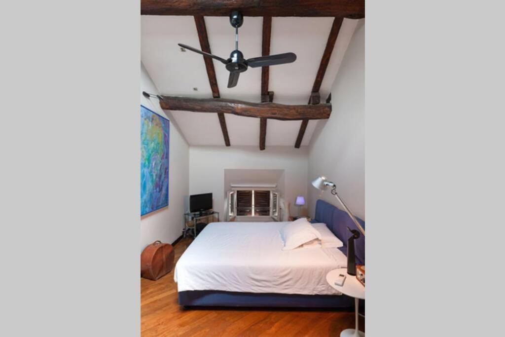 Photo of Bedroom in Como City Centre