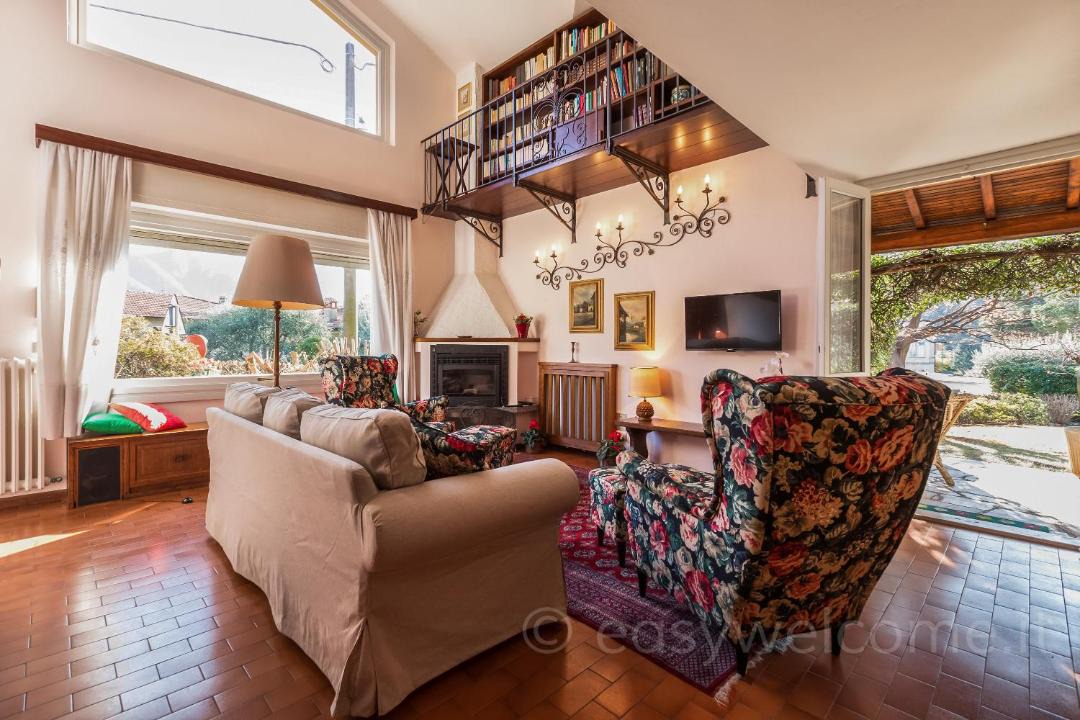Photo of Livingroom in Bellagio