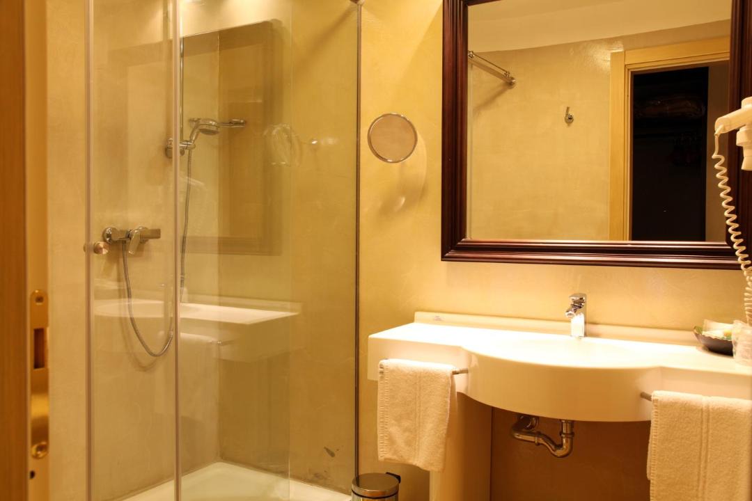 Photo of Bathroom in Casarile
