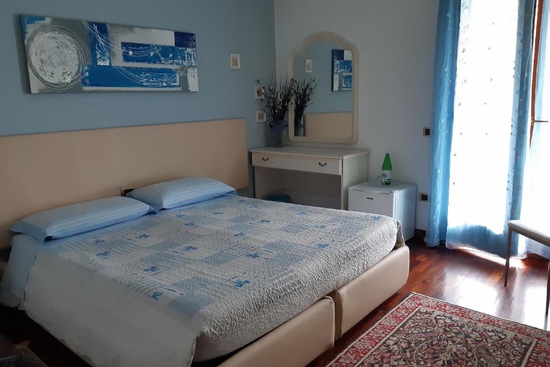 Photo of Bedroom in Vanzaghello