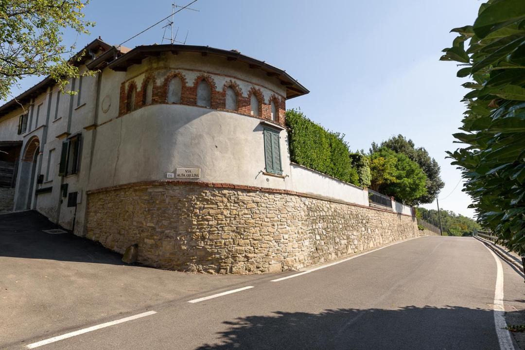 Photo of Others in Montevecchia