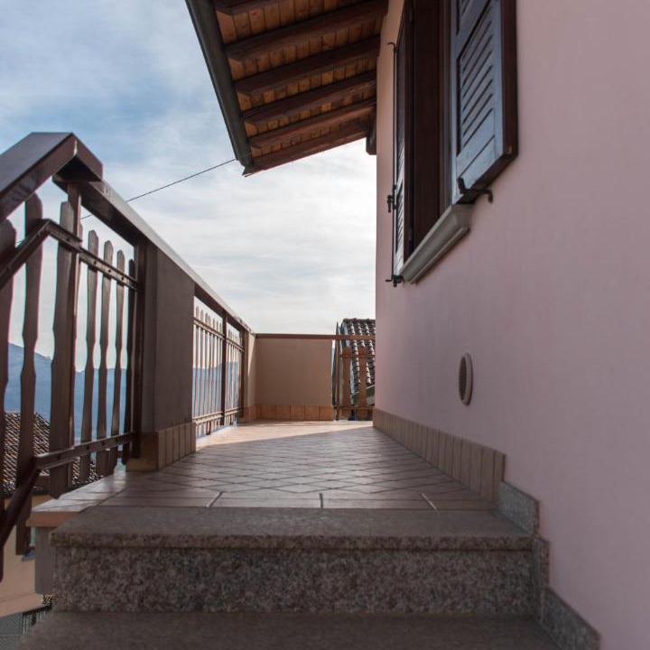 Photo of Patio Balcony in Gazzaniga