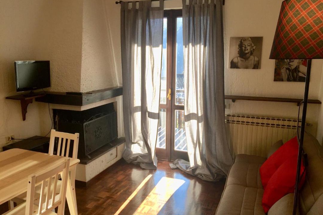 Photo of Livingroom in Temu
