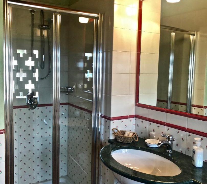 Photo of Bathroom in Lonno