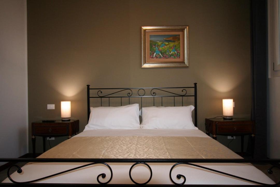 Photo of Bedroom in Certosa