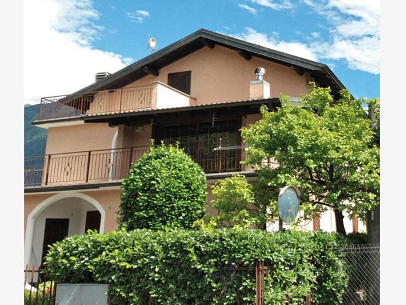 Photo of Buildings in Sorico