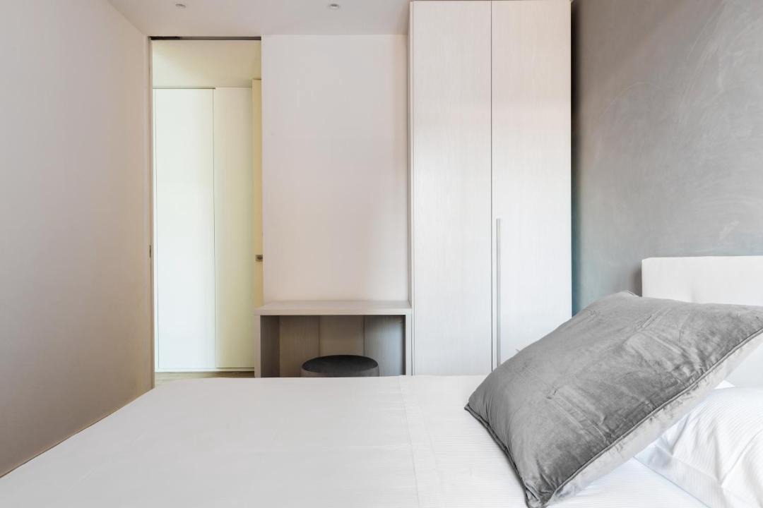 Photo of Bedroom in Como