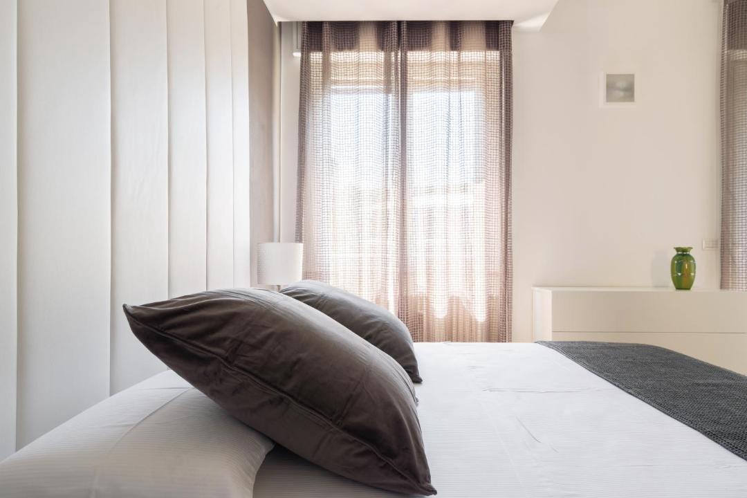 Photo of Bedroom in Como