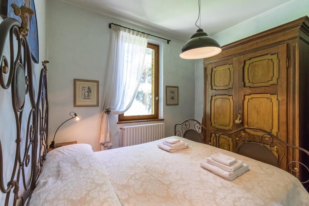 Photo of Bedroom in Cadenabbia