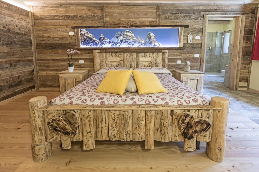 Photo of Bedroom in Branzi
