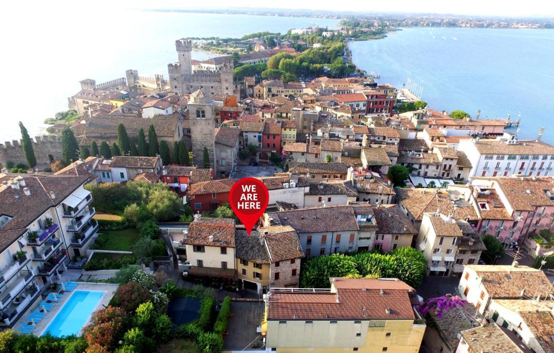 Photo of Others in Sirmione Old Town