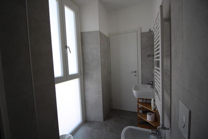 Photo of Bathroom in Monza