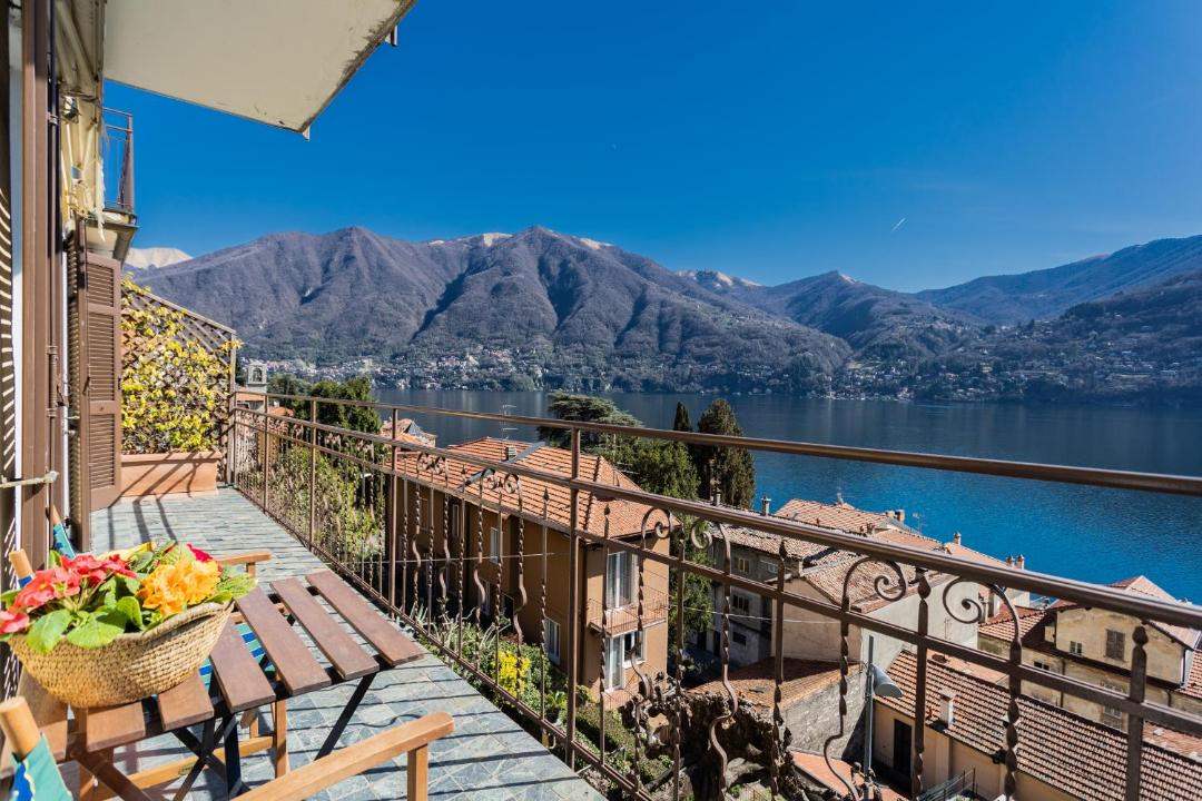 Photo of Patio Balcony in Carate Urio