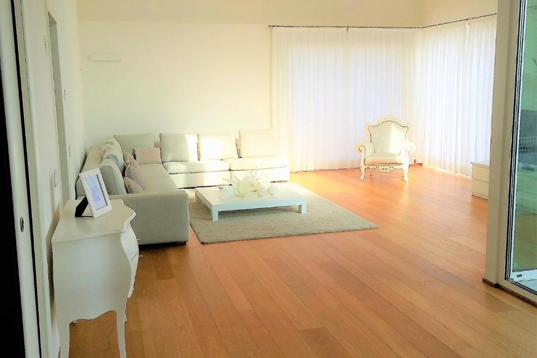Photo of Livingroom in Cadenabbia