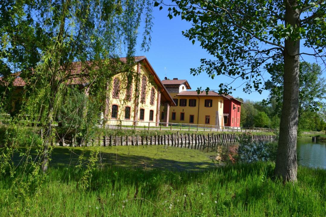 Photo of Others in Robecchetto con Induno