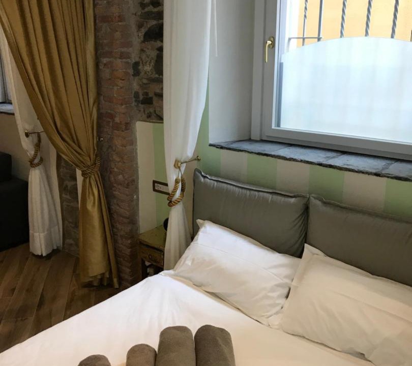 Photo of Bedroom in Como City Centre
