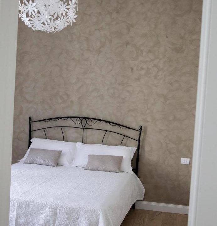 Photo of Bedroom in Como City Centre